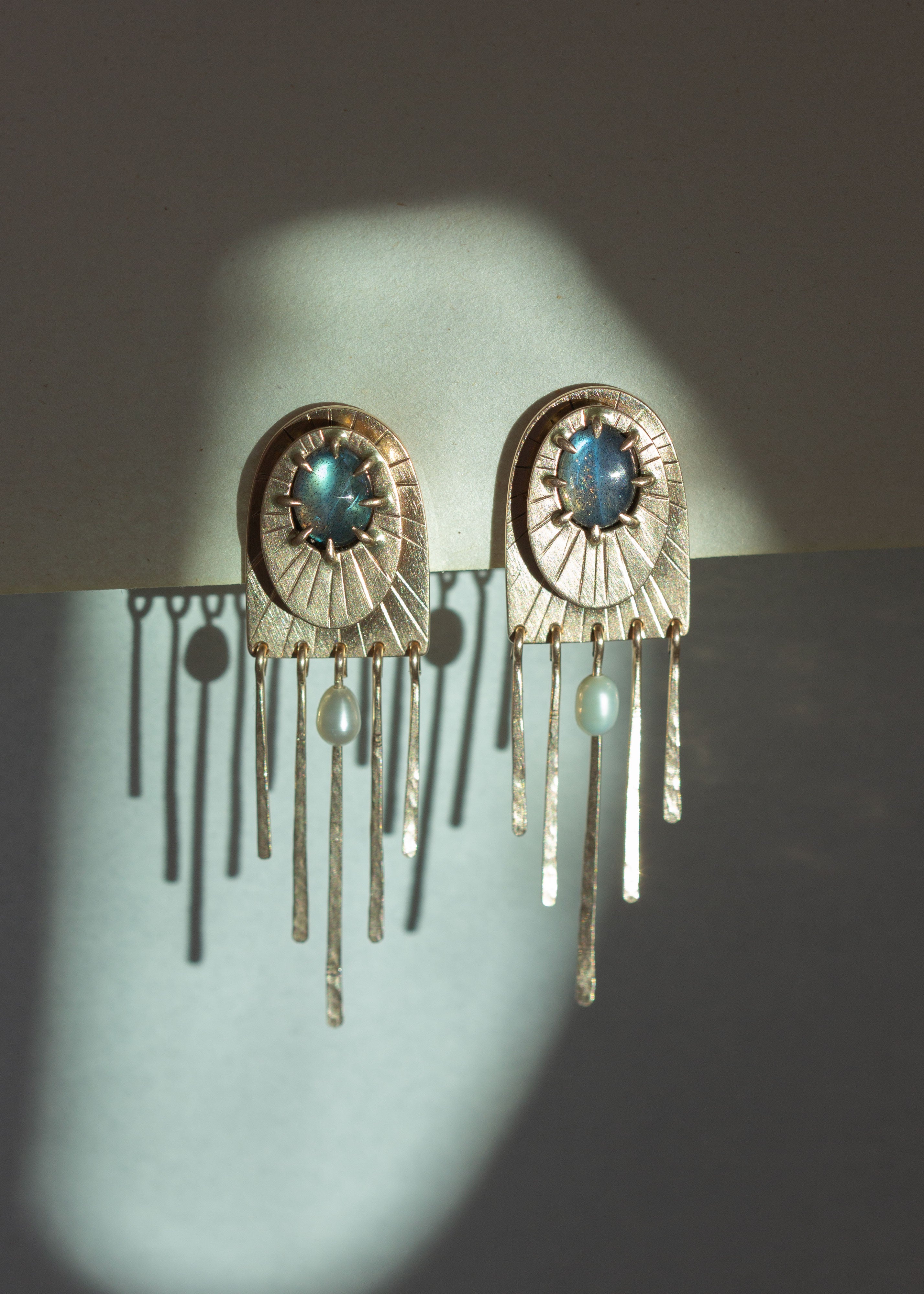 Bronze Kyniska Earrings
