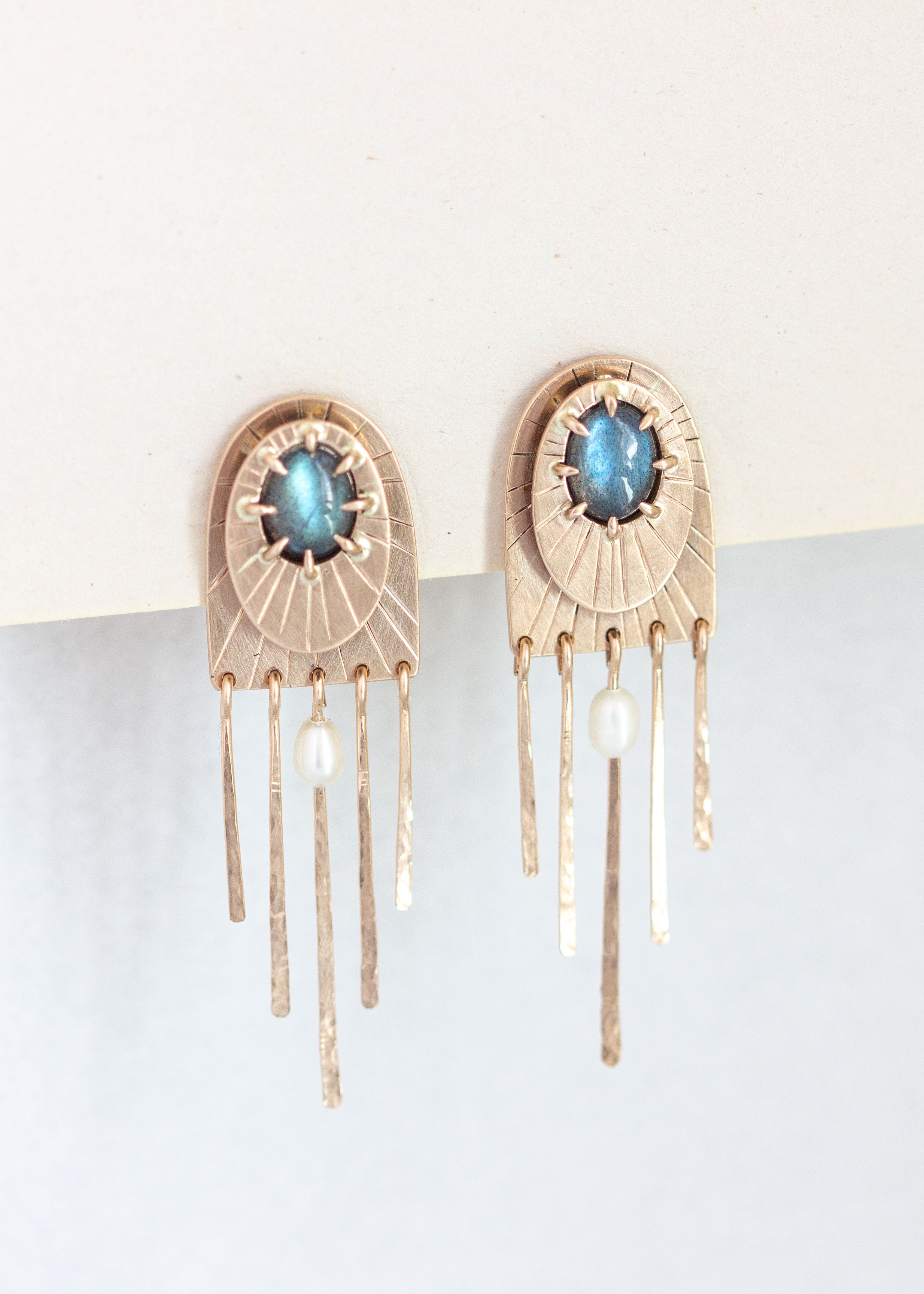 Bronze Kyniska Earrings