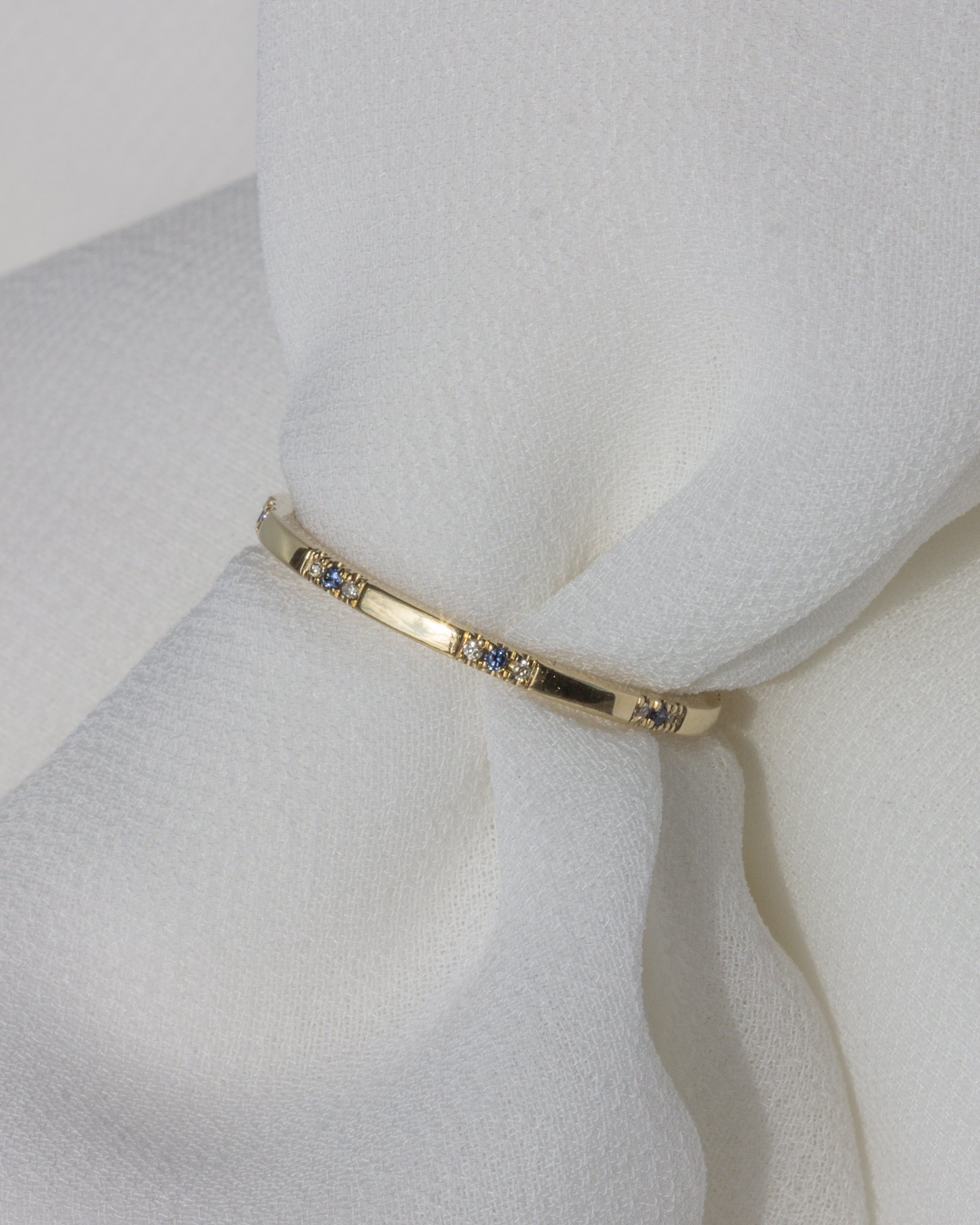Sapphire Power-of-Three Band