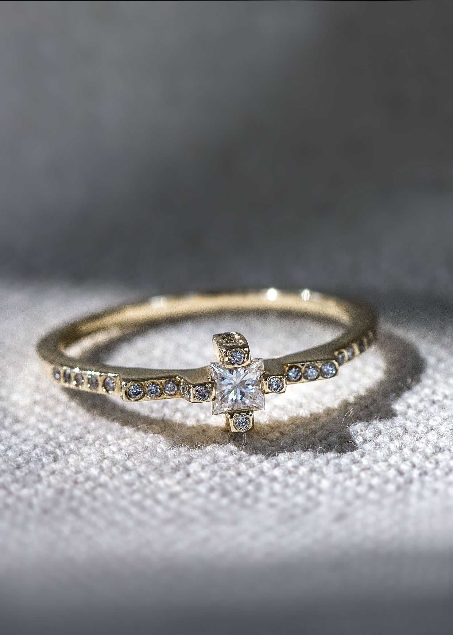 Citadel Ring  Diamond ⟡ Gold